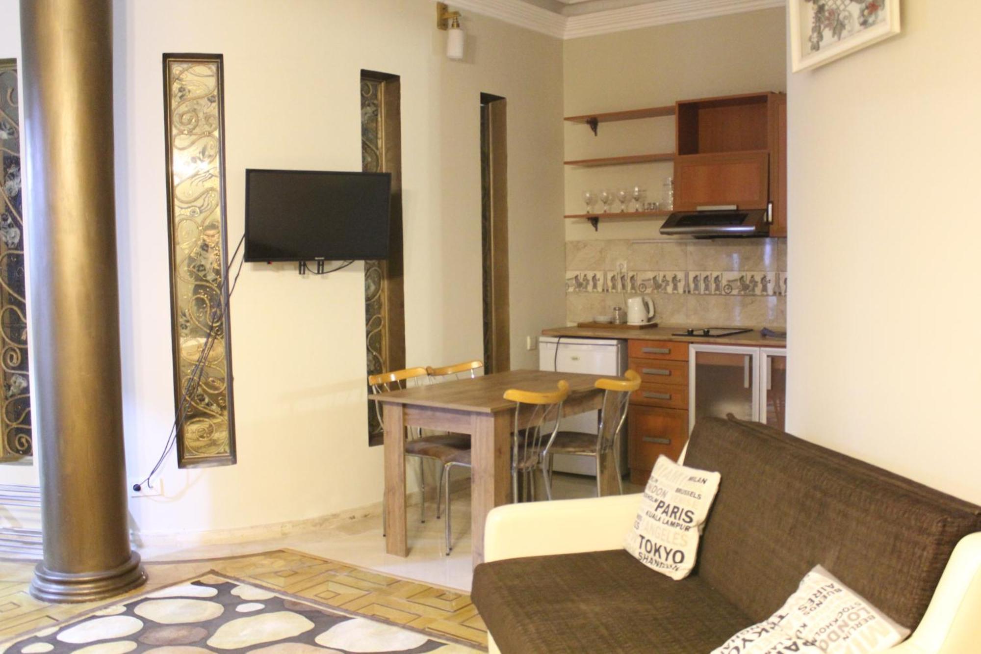 Hotel Luxor Gardens Batumi Pokój zdjęcie