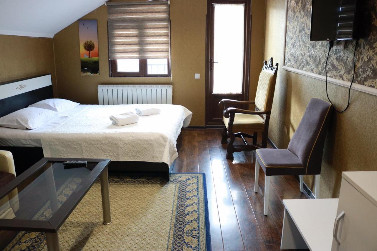 Hotel Luxor Gardens Batumi Zewnętrze zdjęcie